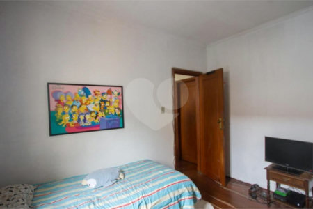 Sobrado à venda com 5 quartos em Parque Colonial, São Paulo, SP