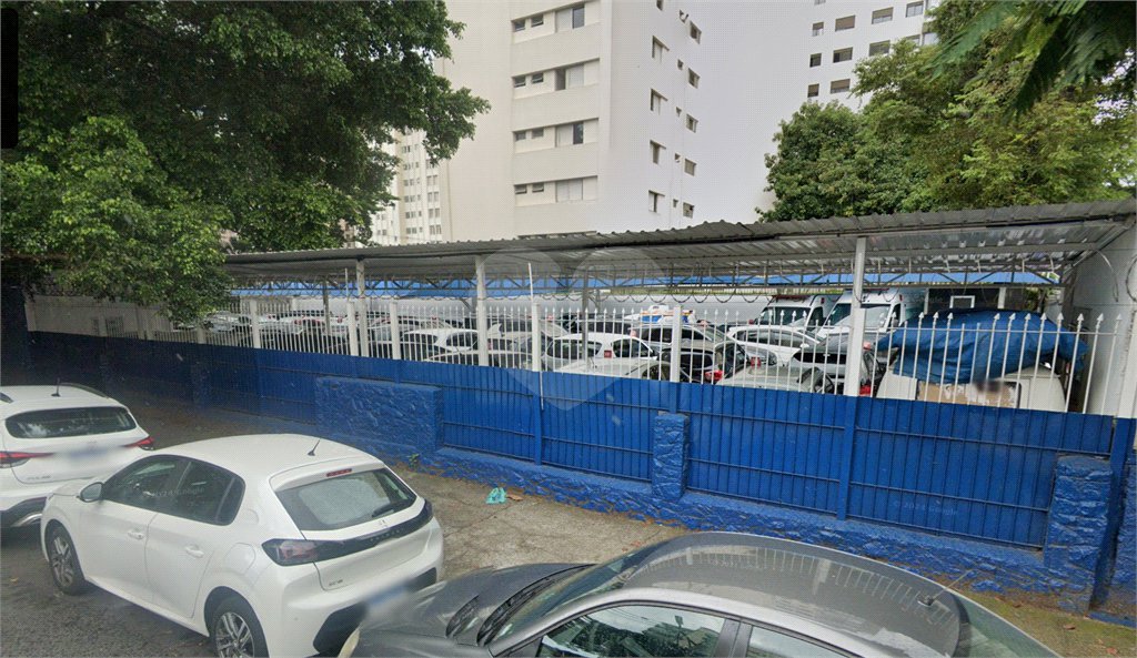 Terreno à venda ou para alugar com 1 suíte em Campo Belo, São Paulo, SP