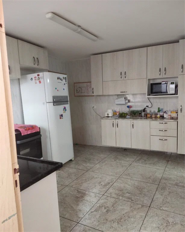 Casa à venda com 3 quartos, sendo 1 suíte, em Jardim Fraternidade, São Paulo, SP