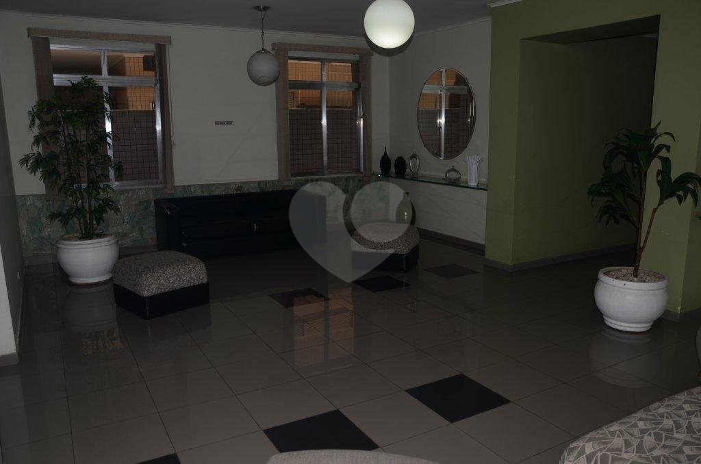 Apartamento à venda com 2 quartos, sendo 1 suíte,  em Itararé, São Vicente, SP