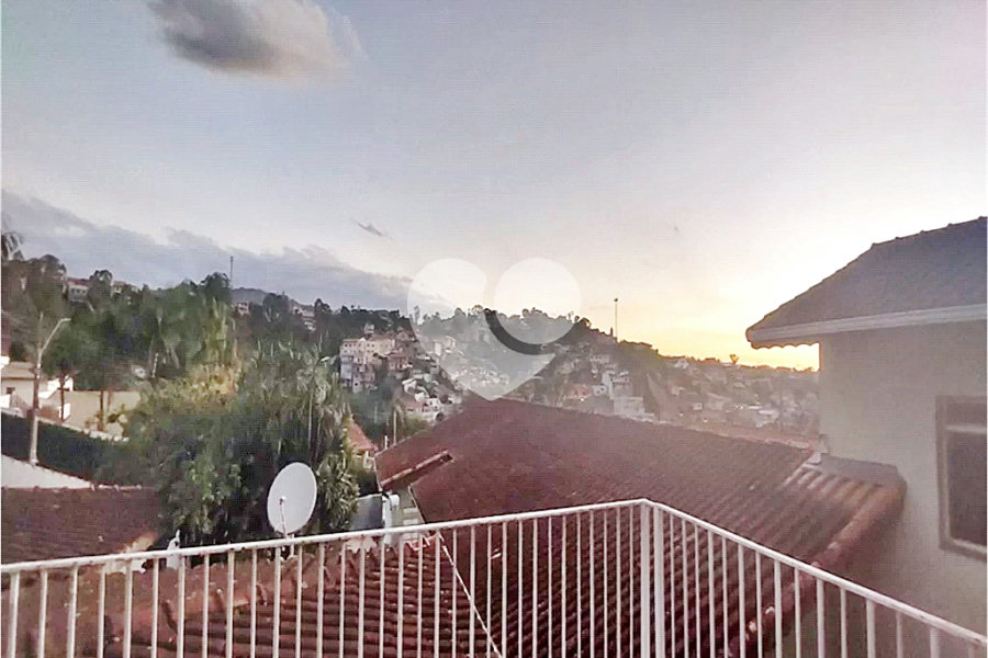 Casa Térrea à venda ou para alugar com 4 quartos, sendo 2 suítes, no Centro, Mairiporã, SP