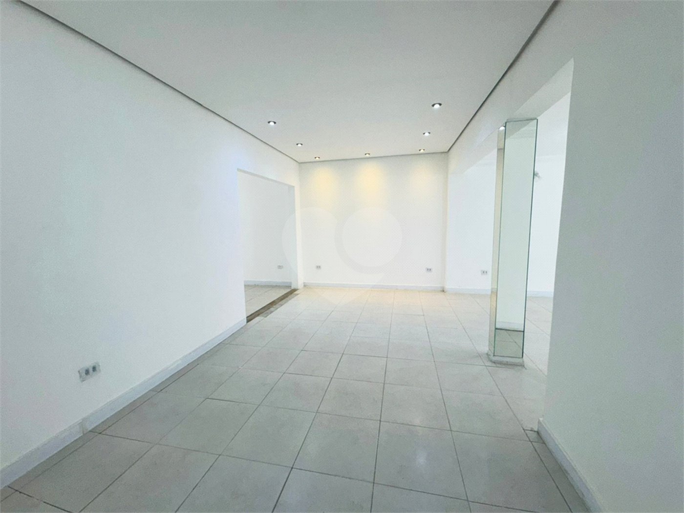 Casa à venda com 3 quartos, sendo 1 suíte, em Vila Galvão, Guarulhos, SP