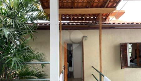 Sobrado à venda com 5 quartos, sendo 2 suítes,  em Jardim São Bento, São Paulo, SP