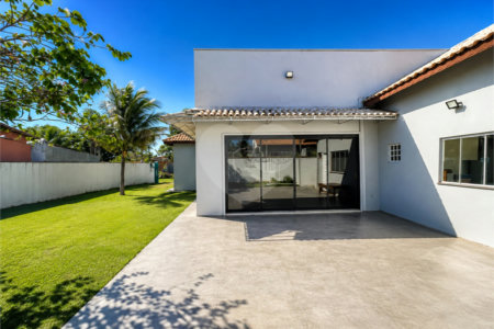 Casa Térrea à venda com 3 quartos, sendo 1 suíte, no Centro, Chapada dos Guimarães, MT