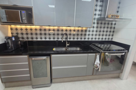 Apartamento com 2 dormitórios à venda, 95 m² por R$ 1.320.000,00 - Pompéia - Santos/SP