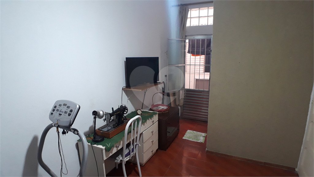 Casa Térrea à venda com 5 quartos, sendo 2 suítes,  em Parada Inglesa, São Paulo, SP