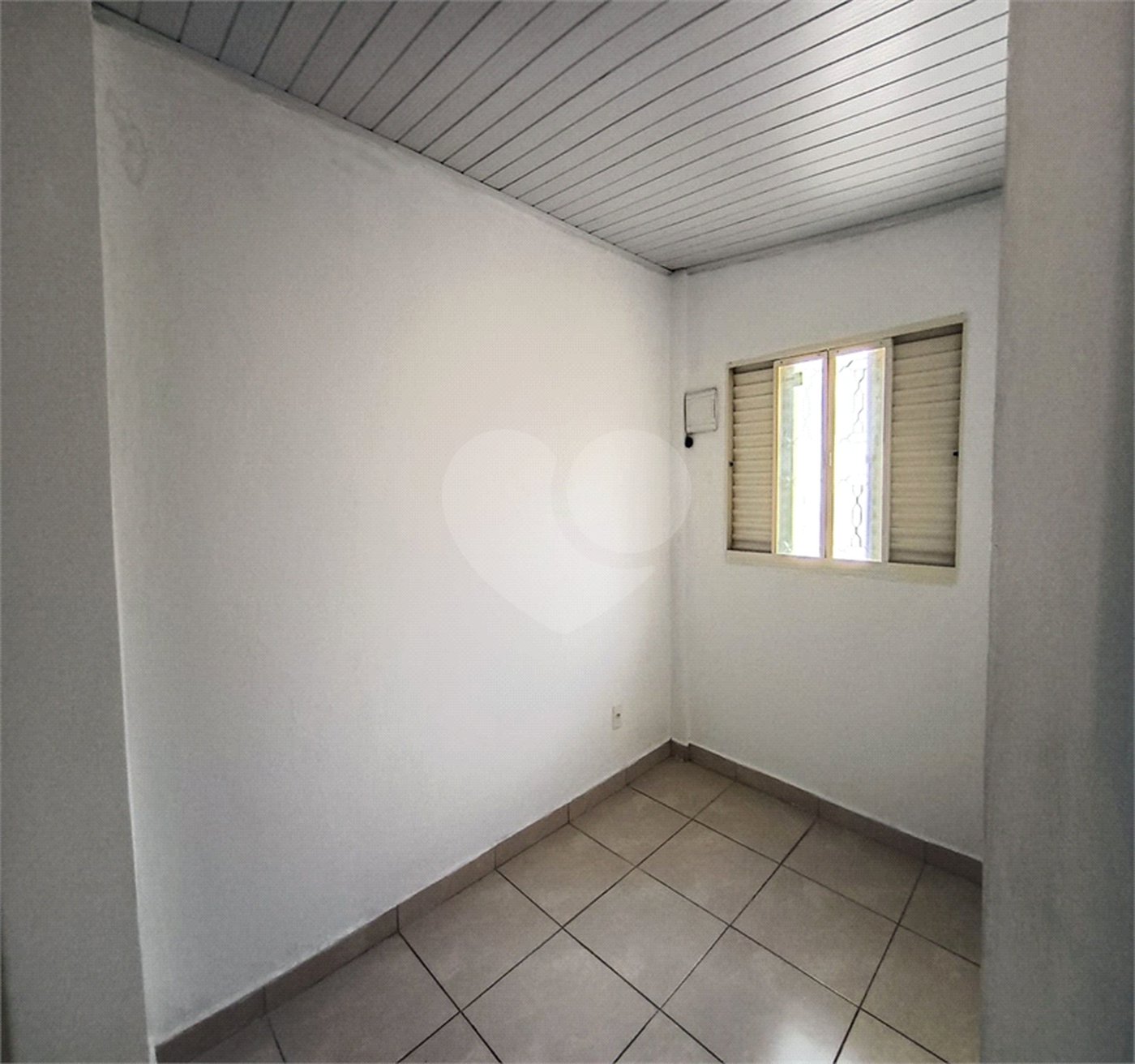 Casa para alugar com 1 quarto no condomínio Cond R Claudio Rodrigues Lopes, São Paulo - SP