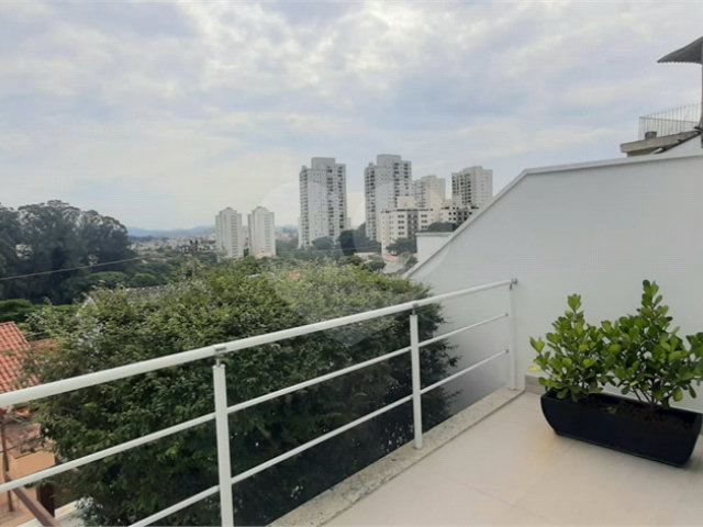 Sobrado à venda com 4 quartos, sendo 2 suítes,  em Tucuruvi, São Paulo, SP