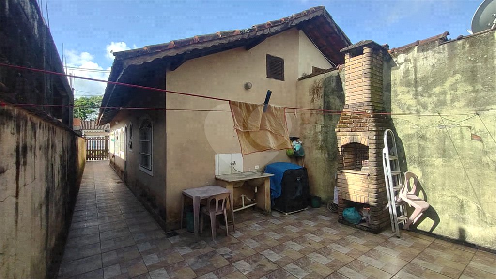 Casa à venda com 2 quartos em Suarão, Itanhaém, SP