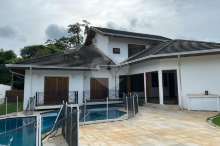 Casa à venda com 4 suítes no condomínio São Joaquim, Vinhedo - SP