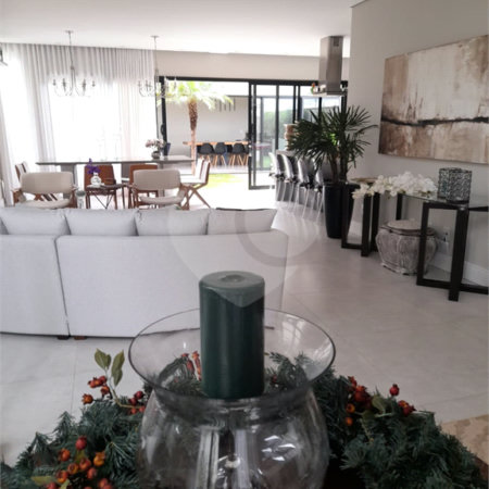 Sobrado à venda com 3 suítes em Residencial Duas Marias, Indaiatuba, SP