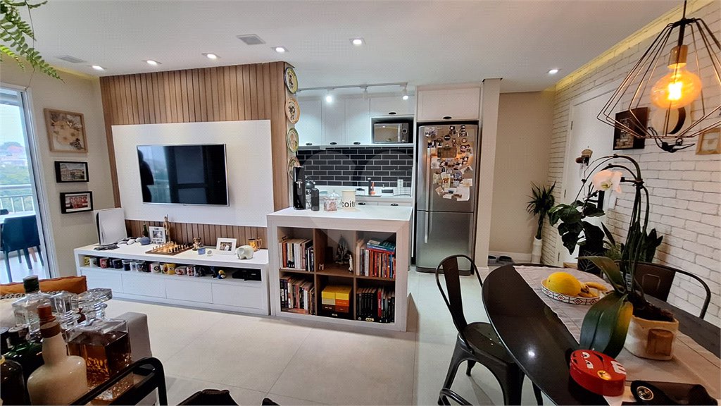 Apartamento à venda com 2 quartos, sendo 1 suíte, em Vila Maria Alta, São Paulo, SP
