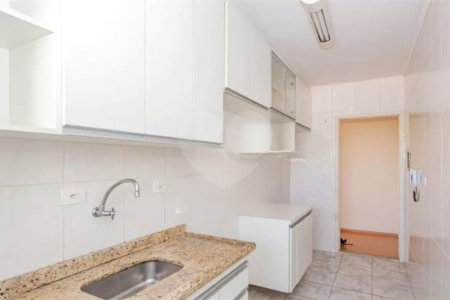 Apartamento à venda com 1 quarto em Jardim da Glória, São Paulo, SP