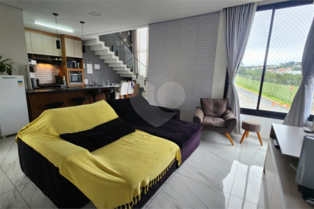 Casa à venda com 4 quartos, sendo 1 suíte, no condomínio Sun Lake, Sorocaba - SP
