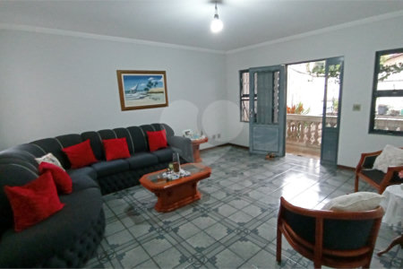 Casa à venda com 5 quartos, sendo 3 suítes, em Nova Vinhedo, Vinhedo, SP