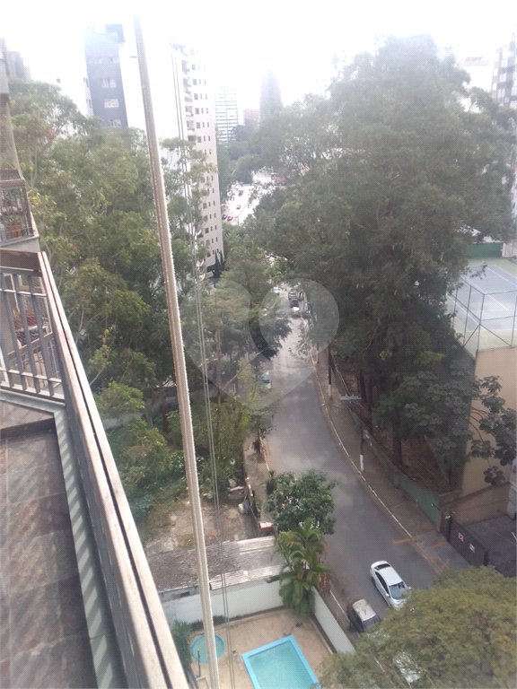 Apartamento à venda com 3 quartos, sendo 1 suíte, em Vila Andrade, São Paulo, SP