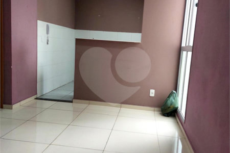 Apartamento à venda com 2 quartos em Parque Santa Rosa, Suzano, SP