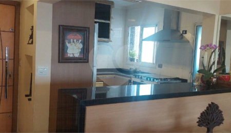 Apartamento à venda com 3 quartos, sendo 1 suíte,  em Vila Guilherme, São Paulo, SP