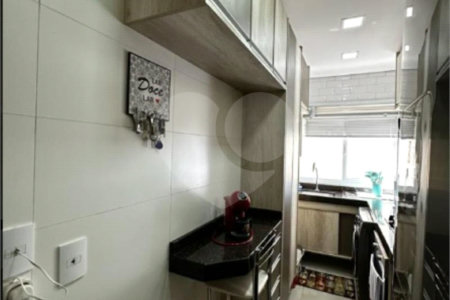 Apartamento à venda com 3 quartos, sendo 1 suíte, em Jardim Bandeirantes, Louveira, SP