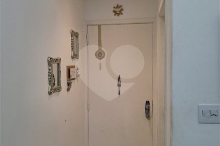 Apartamento à venda com 3 quartos, sendo 1 suíte,  em Copacabana, Rio de Janeiro, RJ