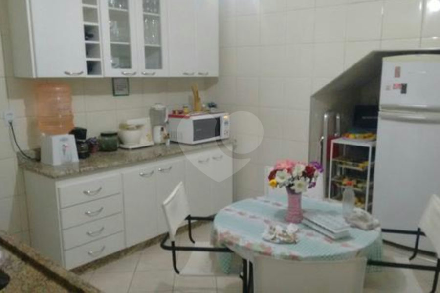 Sobrado à venda com 2 quartos em Vila Gustavo, São Paulo, SP