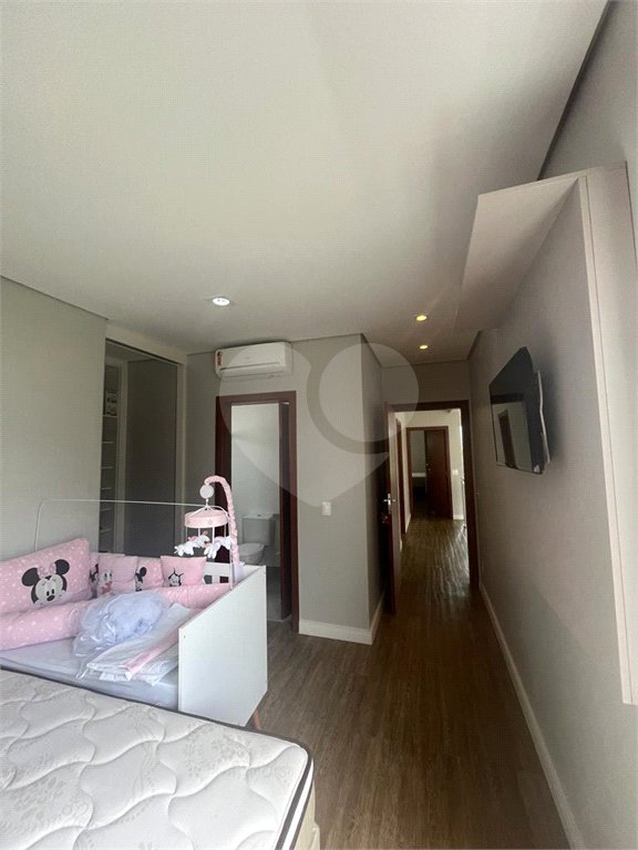 Casa à venda com 3 suítes no condomínio Residencial Terra Nobre, Indaiatuba - SP