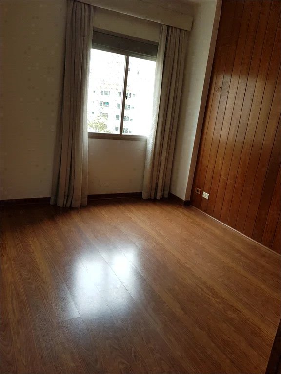Apartamento à venda com 3 suítes em Conjunto Residencial Morumbi, São Paulo, SP