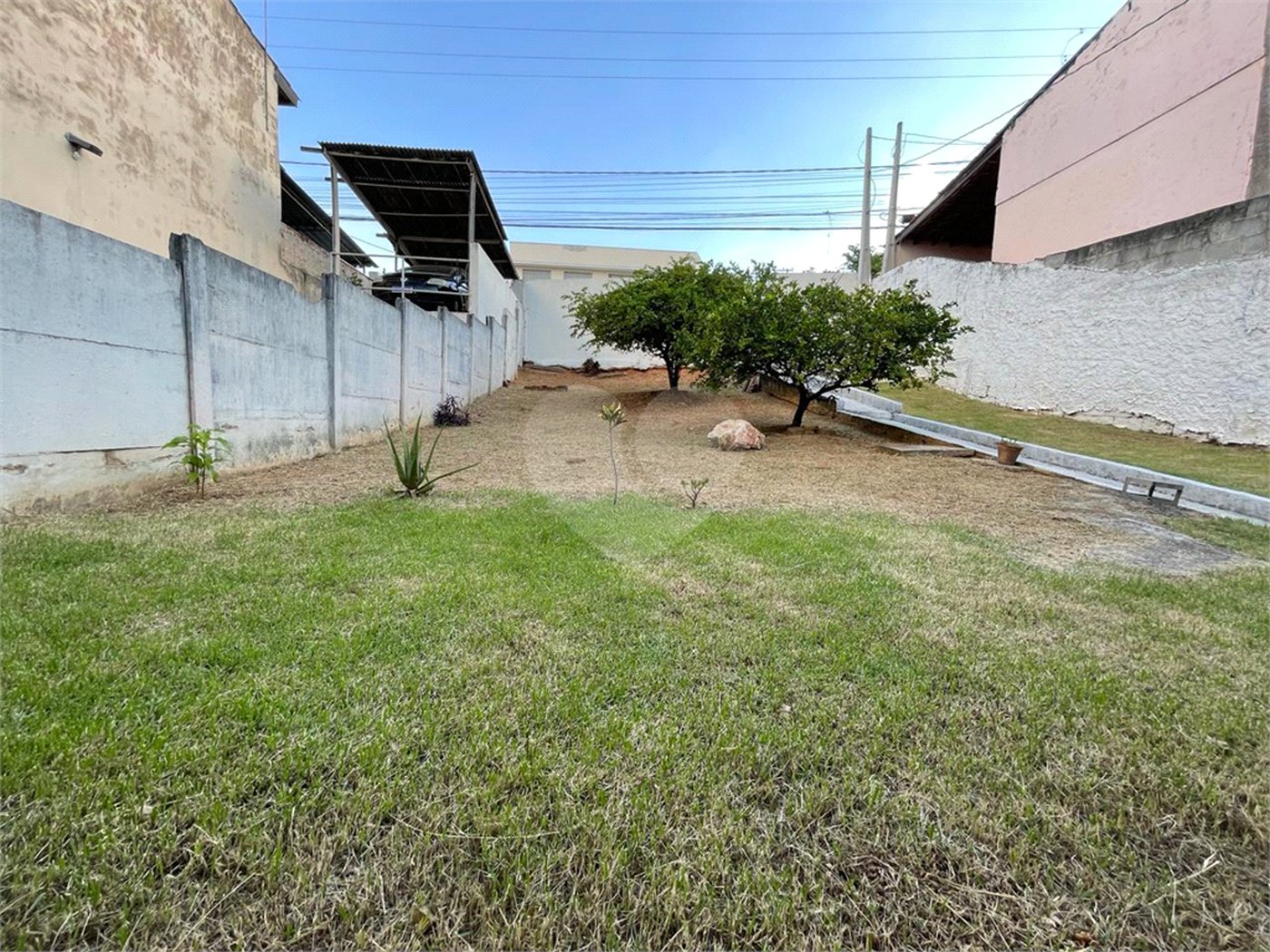 Casa à venda com 2 quartos em Parque Esmeralda, Sorocaba, SP
