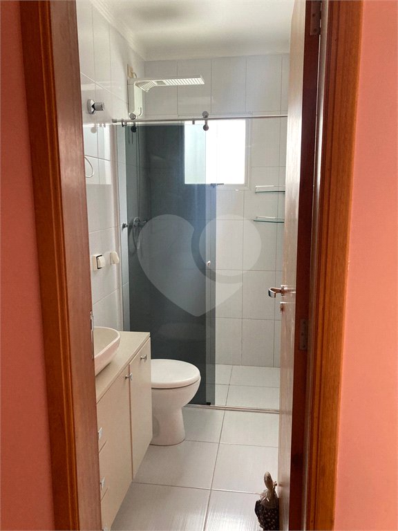 Sobrado à venda com 3 quartos, sendo 1 suíte, em Vila Constança, São Paulo, SP
