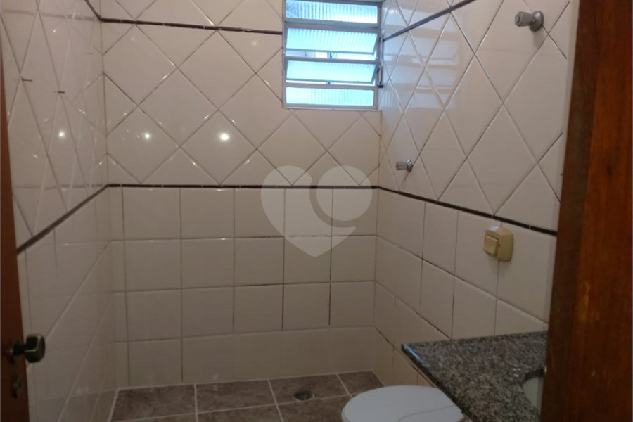 Sobrado à venda com 3 quartos, sendo 1 suíte, em Tremembé, São Paulo, SP