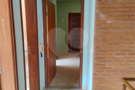 Excelente sobrado para venda no residencial Parati