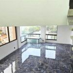 Apartamento à Venda com 210m² com 3 dormitórios e 3 vagas em Perdizes - Estuda permuta .