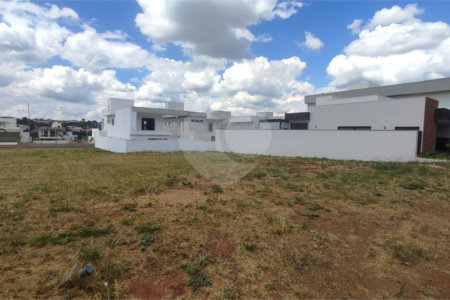 Lote à venda no Parque Faber IV - São Carlos