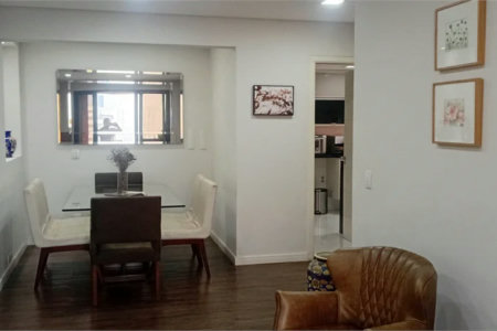 Apartamento à venda com 3 quartos, sendo 1 suíte,  em Vila Andrade, São Paulo, SP