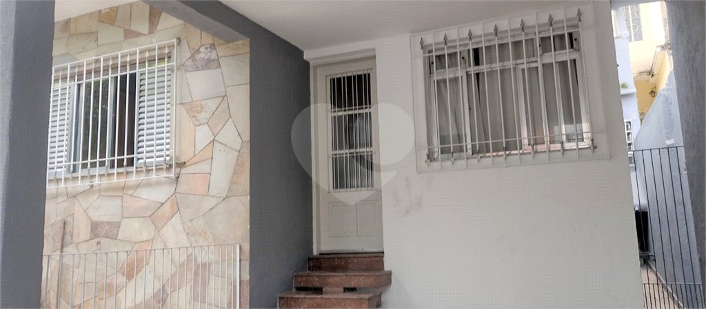 Casa à venda com 3 quartos, sendo 1 suíte, em Jardim Guairaca, São Paulo, SP