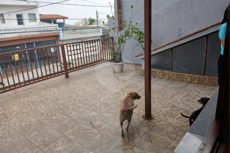 Casa à venda com 4 quartos, sendo 1 suíte, em Jardim Rosa de Franca, Guarulhos, SP