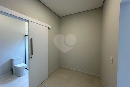 Casa à venda com 3 suítes no condomínio Helena Maria, Sorocaba - SP