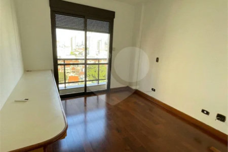 Apartamento à venda com 4 quartos, sendo 3 suítes,  em Santana, São Paulo, SP
