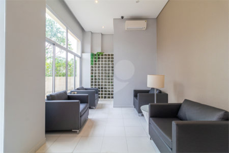 Apartamento à venda com 3 quartos, sendo 1 suíte,  em Morumbi, São Paulo, SP