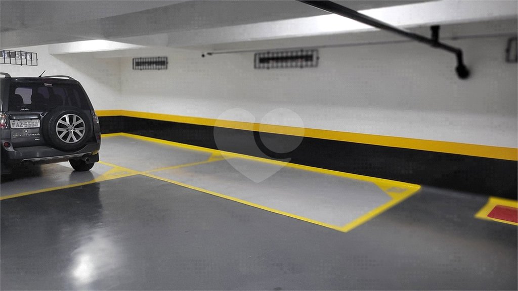 Apartamento para alugar com 3 quartos, sendo 1 suíte, em Jardim Europa, São Paulo, SP