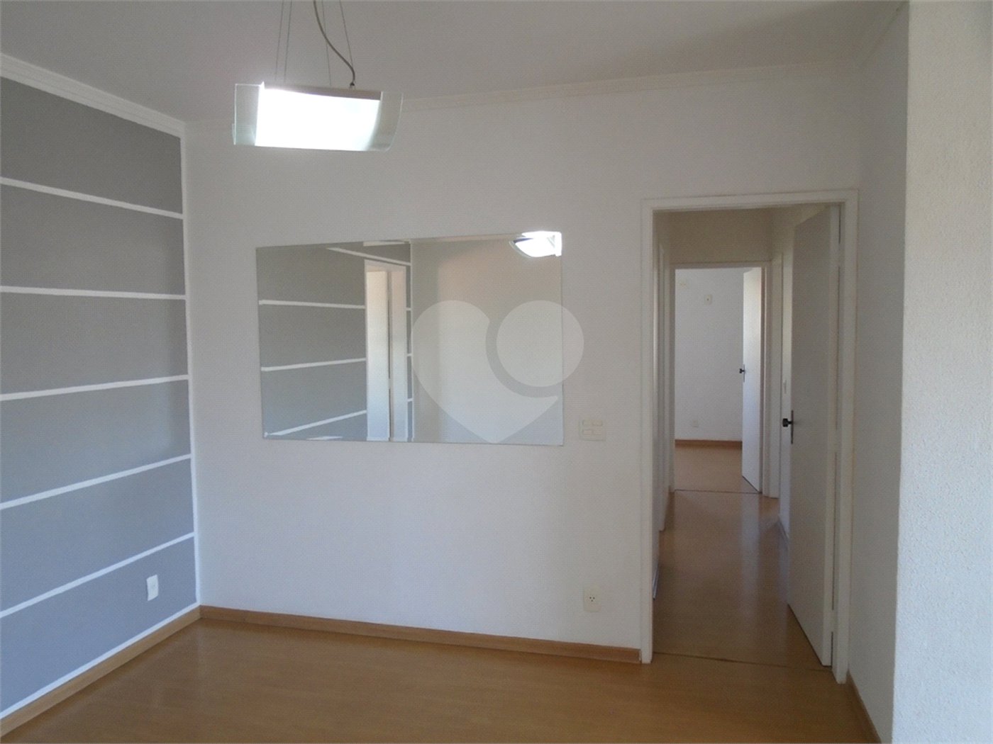Apartamento à venda com 3 quartos, sendo 1 suíte, em Vila Oliveira, Mogi das Cruzes, SP
