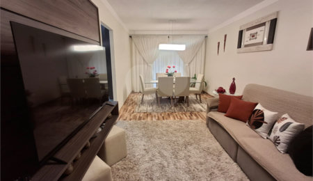 Casa à venda com 3 quartos, sendo 1 suíte,  no condomínio Terra Nova, São Carlos - SP