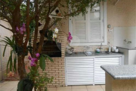 Casa à venda com 5 quartos, sendo 2 suítes, em Tijuca, Rio de Janeiro, RJ