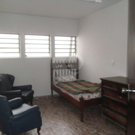 Sobrado à venda com 8 quartos, sendo 2 suítes, em Campo Belo, São Paulo, SP