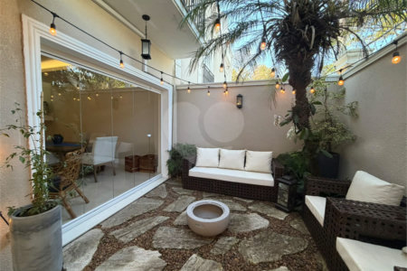 Casa à venda com 4 suítes no condomínio Saint Joseph, São Paulo - SP