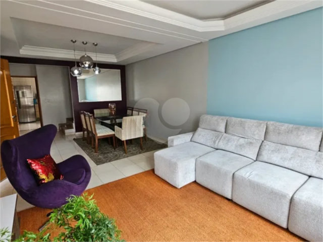 Sobrado à venda com 3 quartos, sendo 1 suíte,  em Vila Pereira Barreto, São Paulo, SP