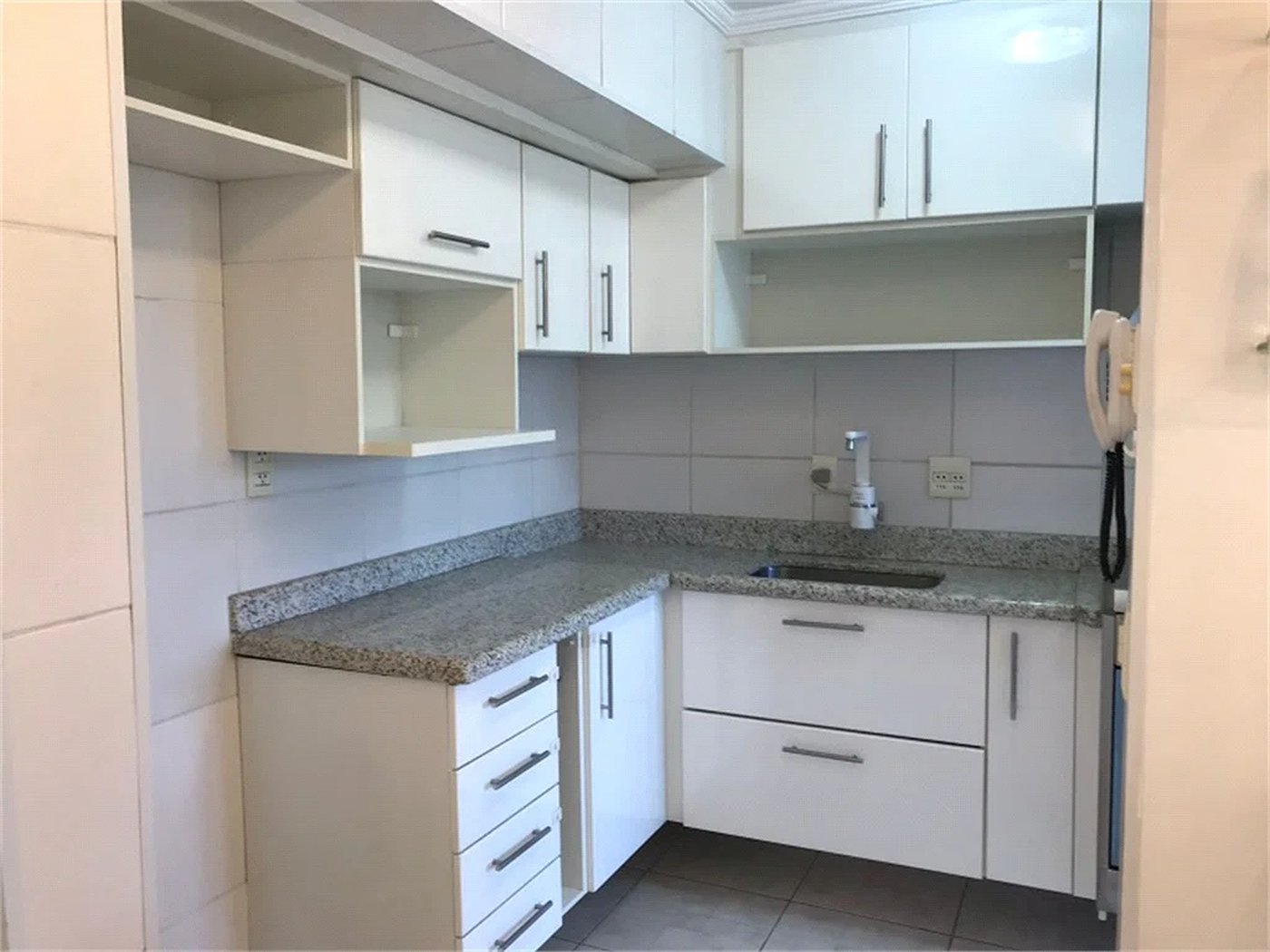 Apartamento à venda com 3 quartos em Jardim Olympia, São Paulo, SP