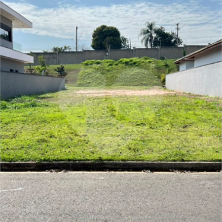 Terreno à venda no condomínio Portal dos Bandeirantes, Salto - SP