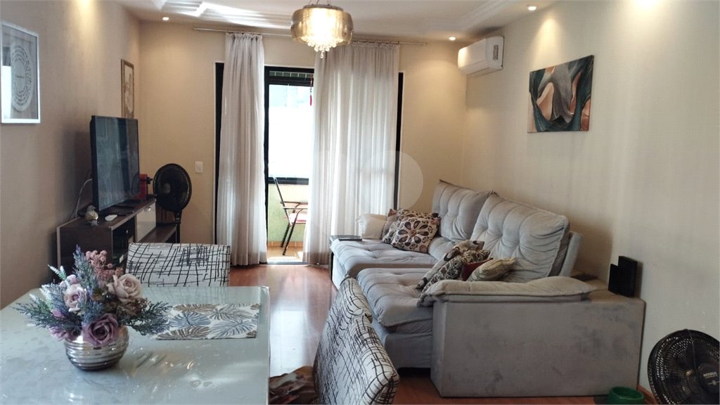 Apartamento à venda com 3 quartos, sendo 1 suíte, em Santana, São Paulo, SP