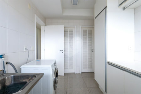 Apartamento à venda com 3 suítes em Brooklin, São Paulo, SP